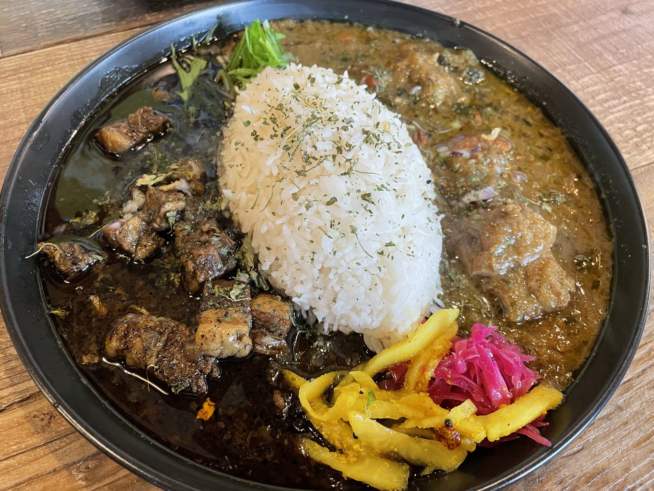 倉庫カリーを再現 札幌人気店のシャバシャバチキンカリーレシピ公開 スパイスキット大解剖